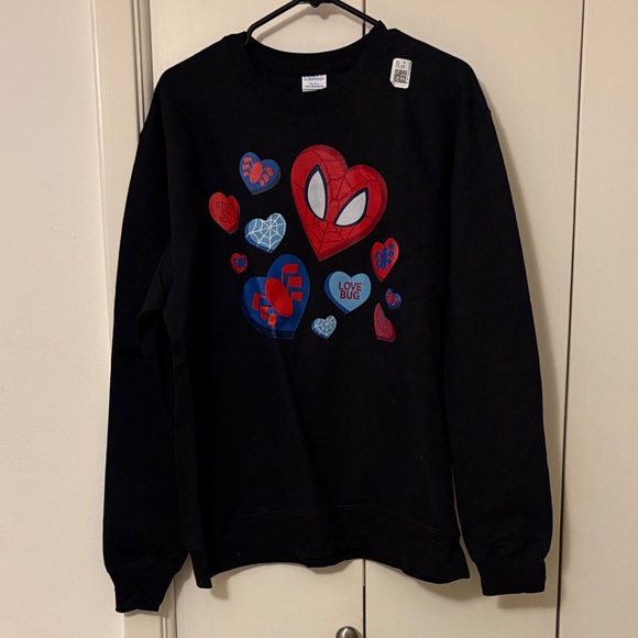 Port and Company Black Love Bug Sweatshirt MARVEL - Picture 1 of 4